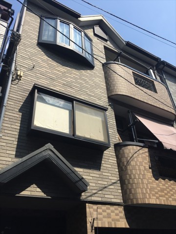 タイル調サイディングを2色塗り再現工法 東大阪市